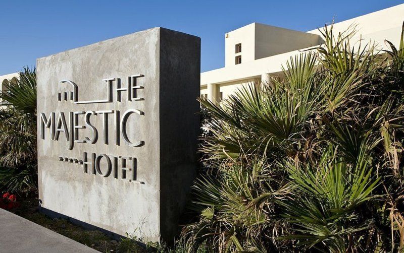 The Majestic Hotel Фира Екстериор снимка